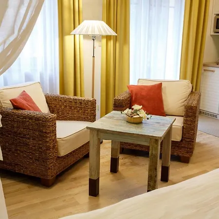 Terra Aparthotel *